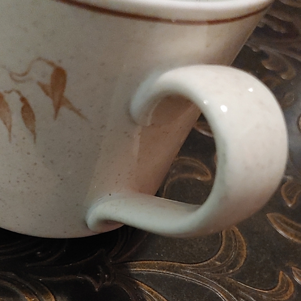 Floral Pattern Dinnerware Set - Picture 7 of 15
